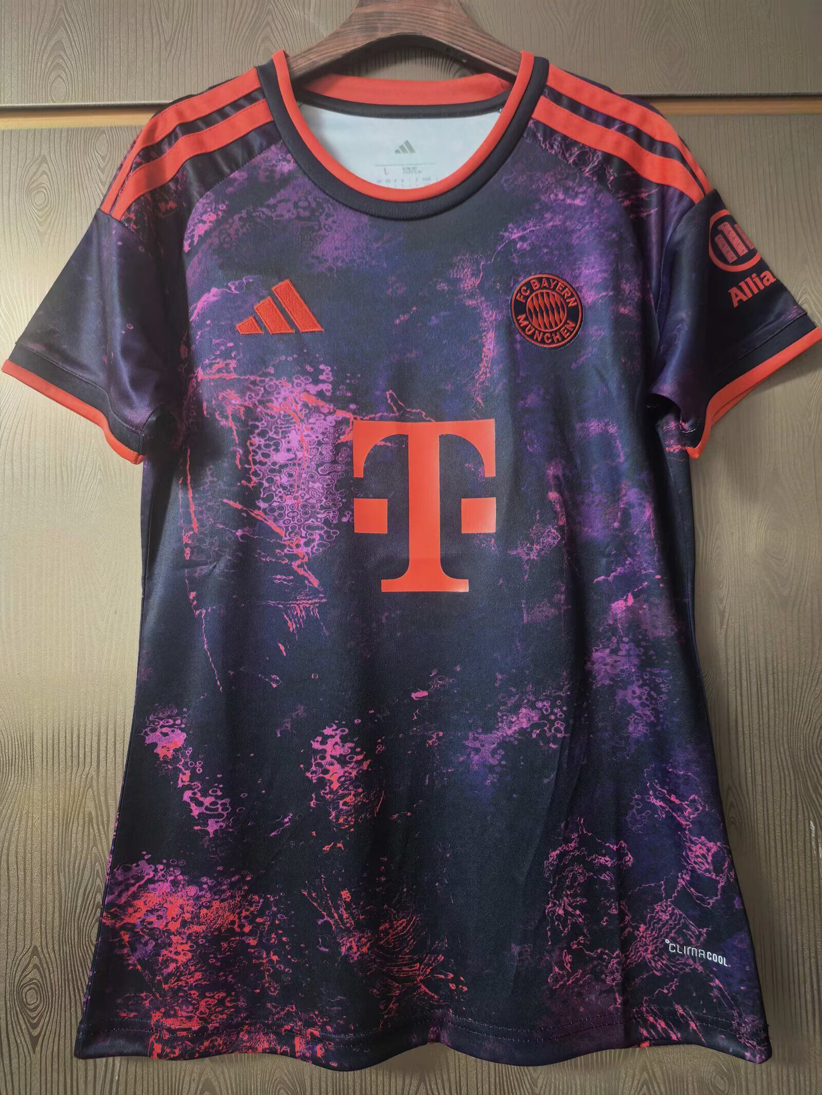 AAA Quality Bayern Munich Woman 26/27 Third Navy Blue Jersey